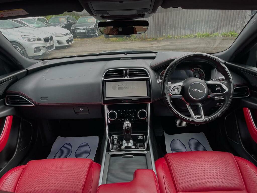 Jaguar XE Saloon Red #18