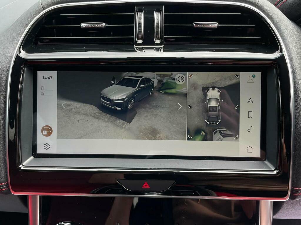 Jaguar XE Saloon Red #28