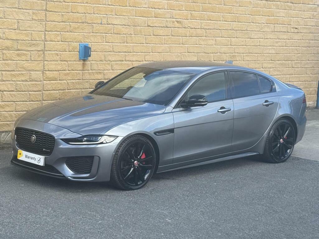 Jaguar XE 2.0 P250i R-dynamic Black Euro 6 S S Grey