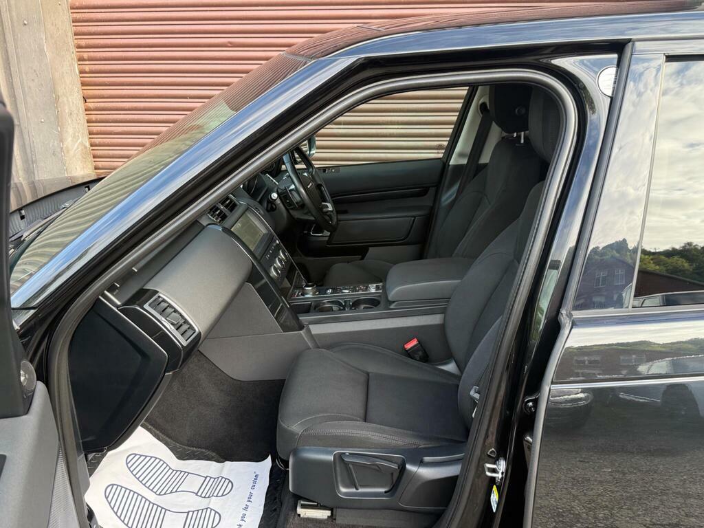 Land Rover Discovery 3.0 Sd6 Hse Black #16