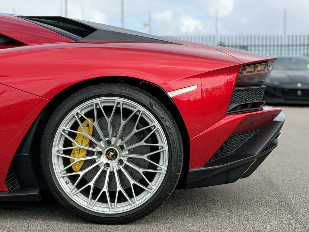 Lamborghini Aventador S  #40