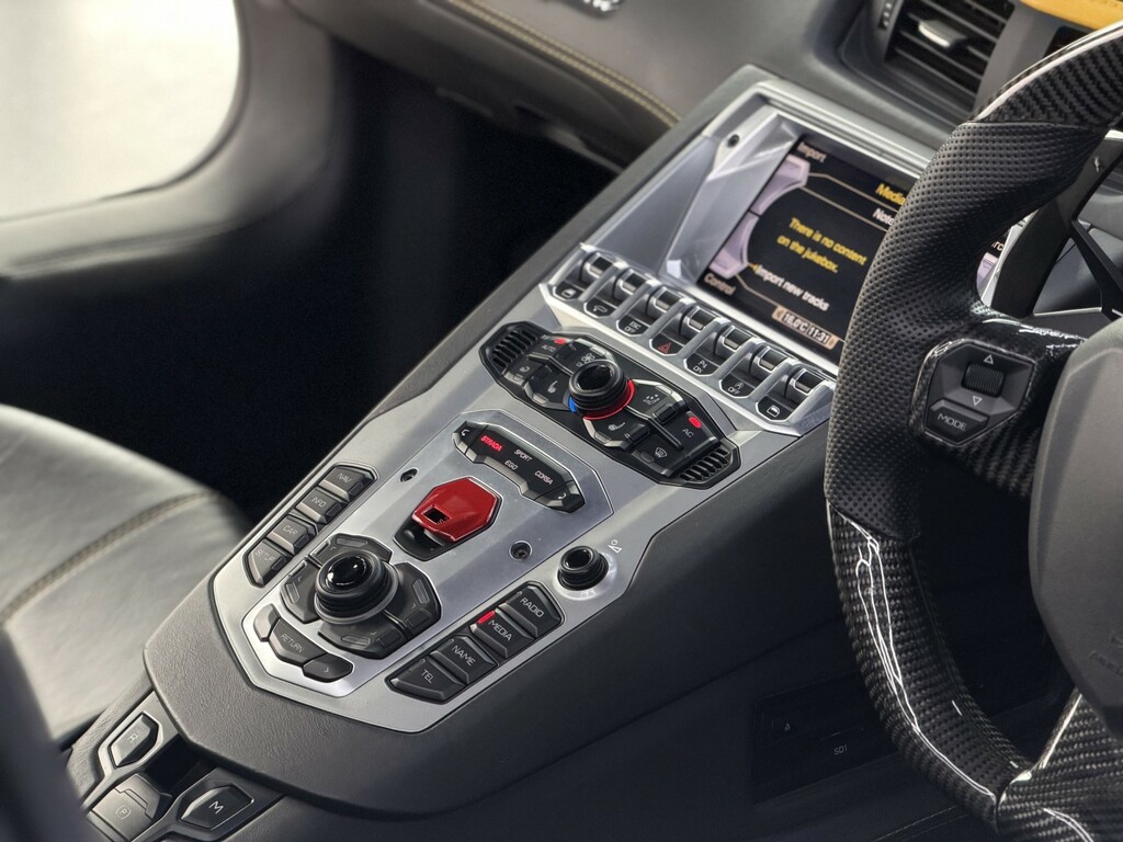 Lamborghini Aventador S  #52