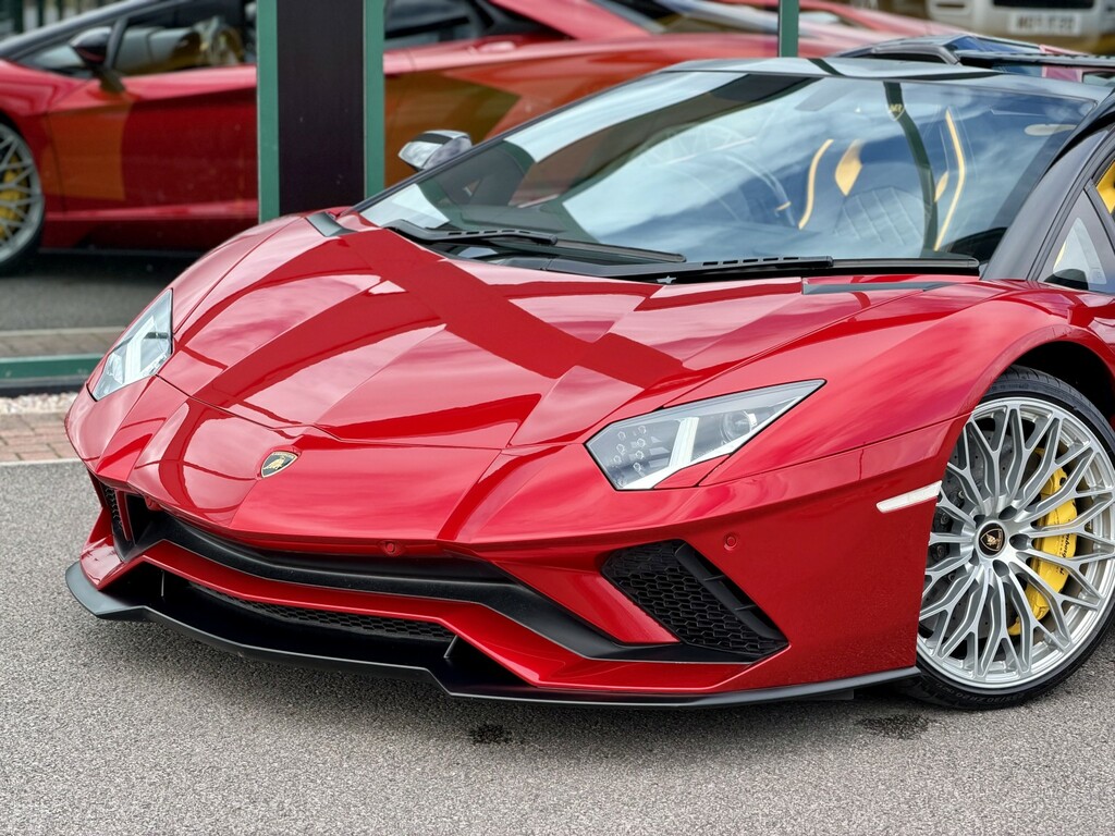 Lamborghini Aventador S  #23