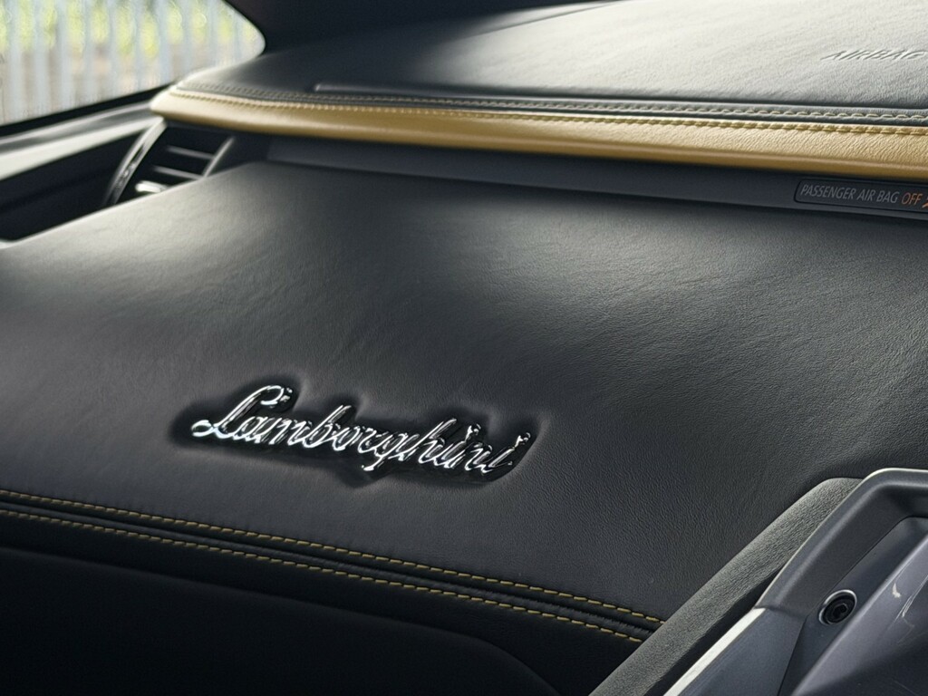 Lamborghini Aventador S  #67