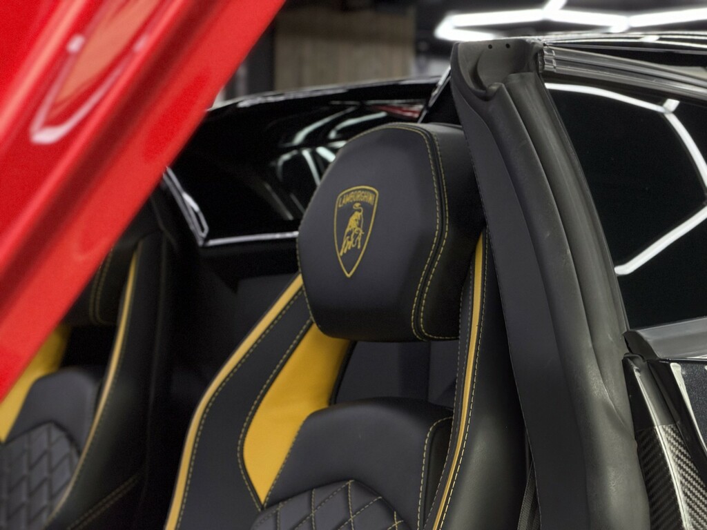 Lamborghini Aventador S  #61