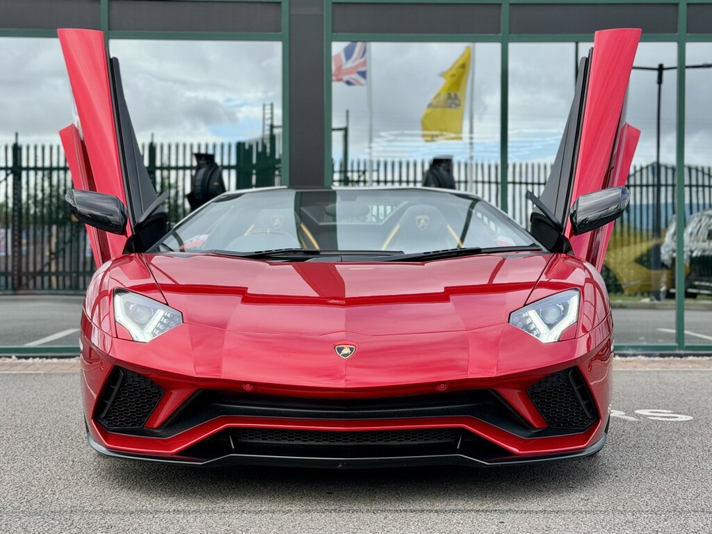 Lamborghini Aventador Convertible 6.5 V12 Lp 740-4 S 201867 Black #4
