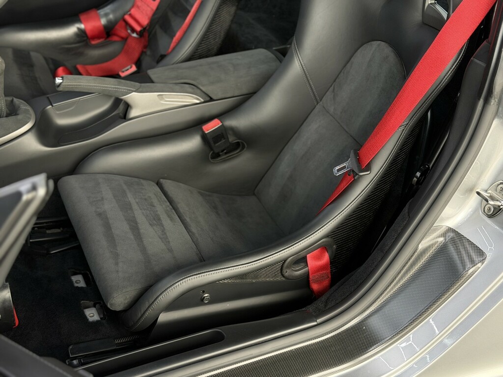 Porsche 911 Gt3 Rs Pdk Silver #60