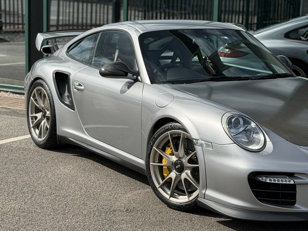 Porsche 911 Gt3 Rs Pdk Silver #8