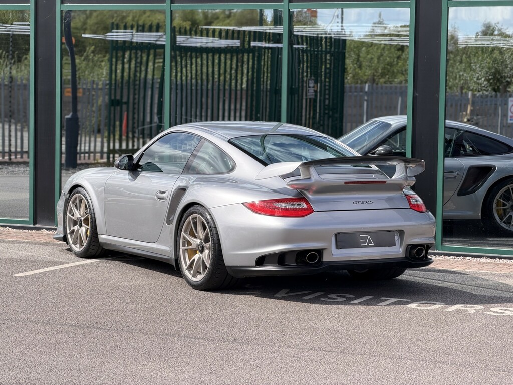 Porsche 911 Gt3 Rs Pdk Silver #31