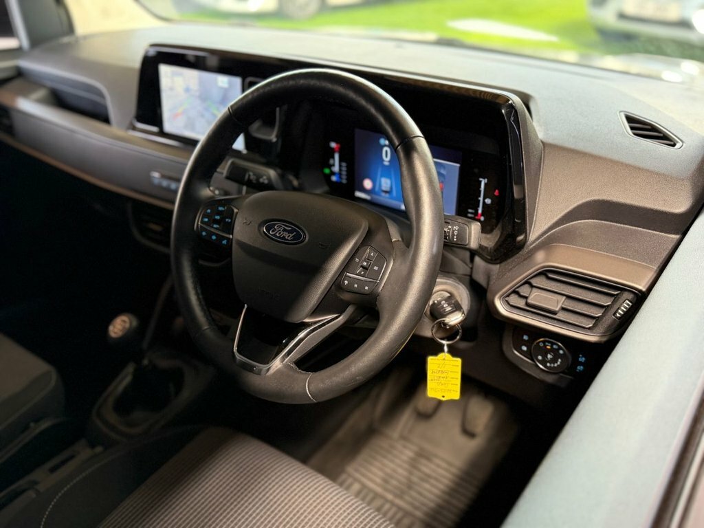 Ford Transit Courier 43Kwh Trend Swb Black #17