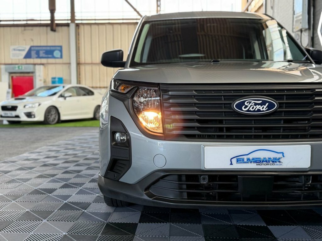 Ford Transit Courier 43Kwh Trend Swb Black #41
