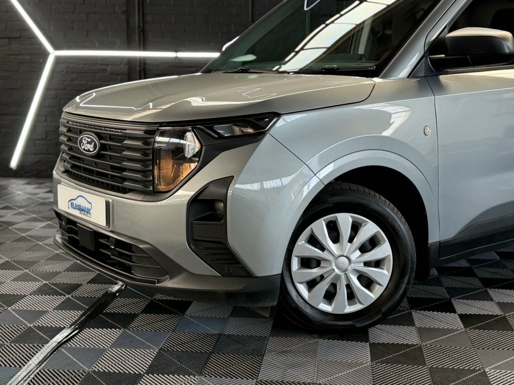 Ford Transit Courier 1L Trend Silver #2