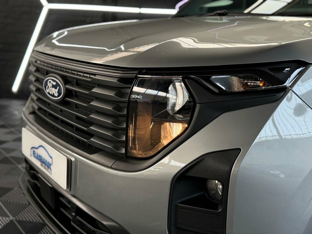 Ford Transit Courier 1L Trend Silver #3