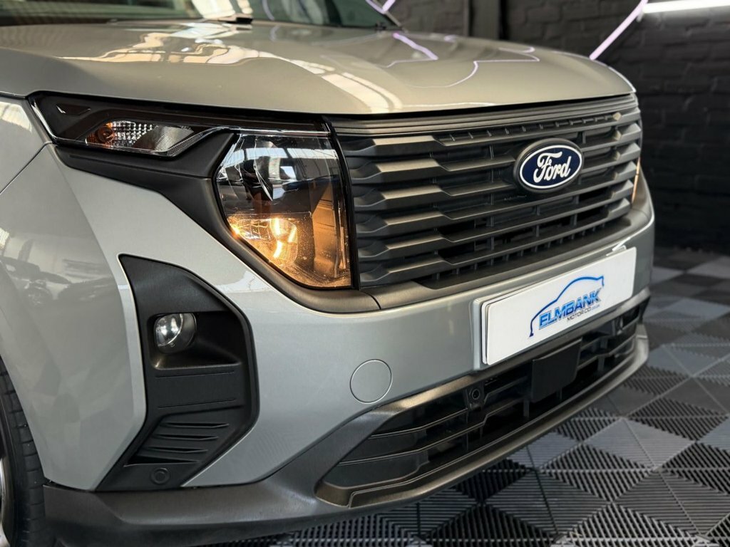 Ford Transit Courier 43Kwh Trend Swb Black #40