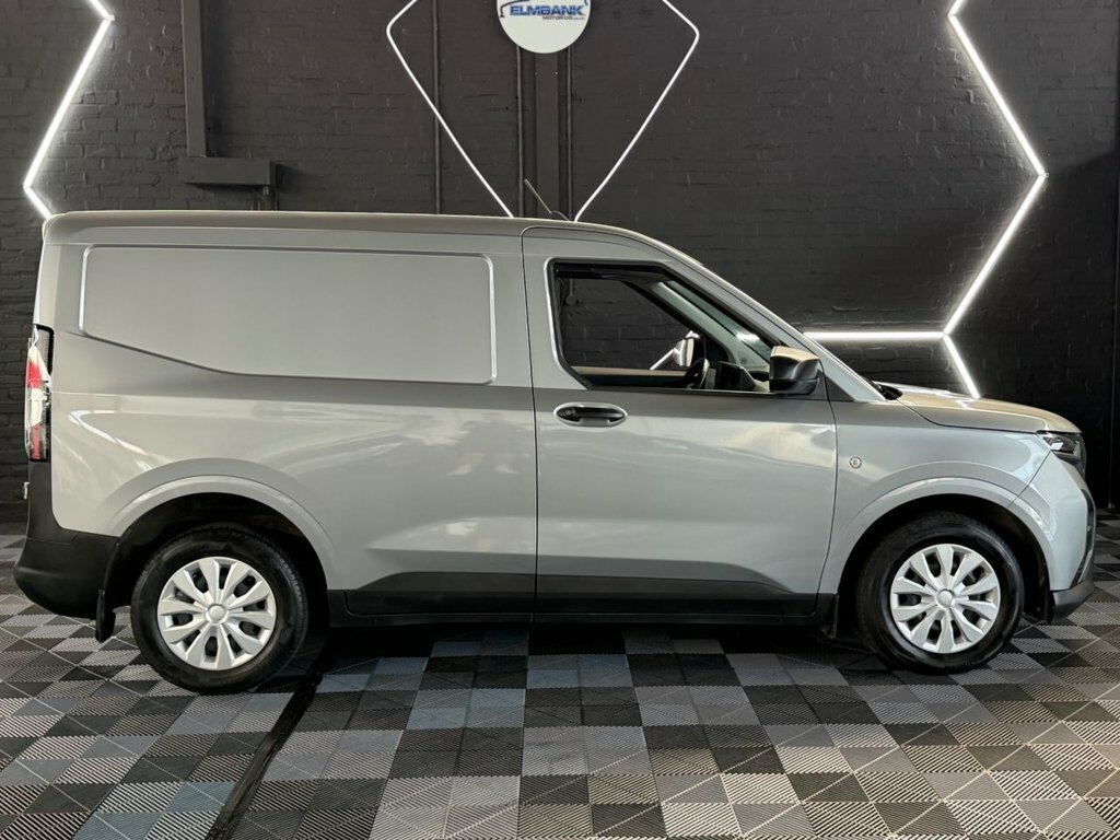 Ford Transit Courier 43Kwh Trend Swb Black #37