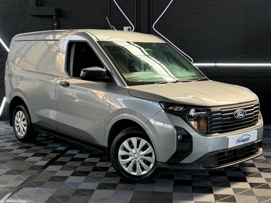 Ford Transit Courier 43Kwh Trend Swb Black #42