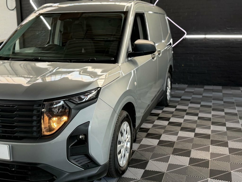 Ford Transit Courier 43Kwh Trend Swb Black #45
