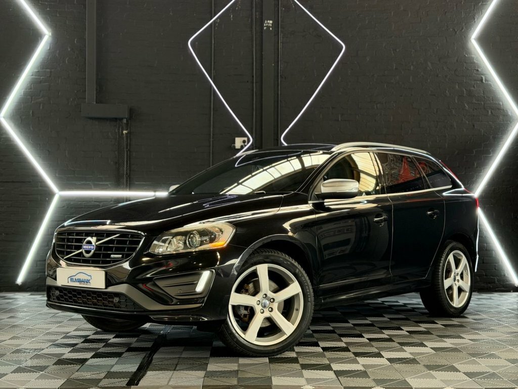 Volvo XC60 2.4L R-design Lux Nav Black #4