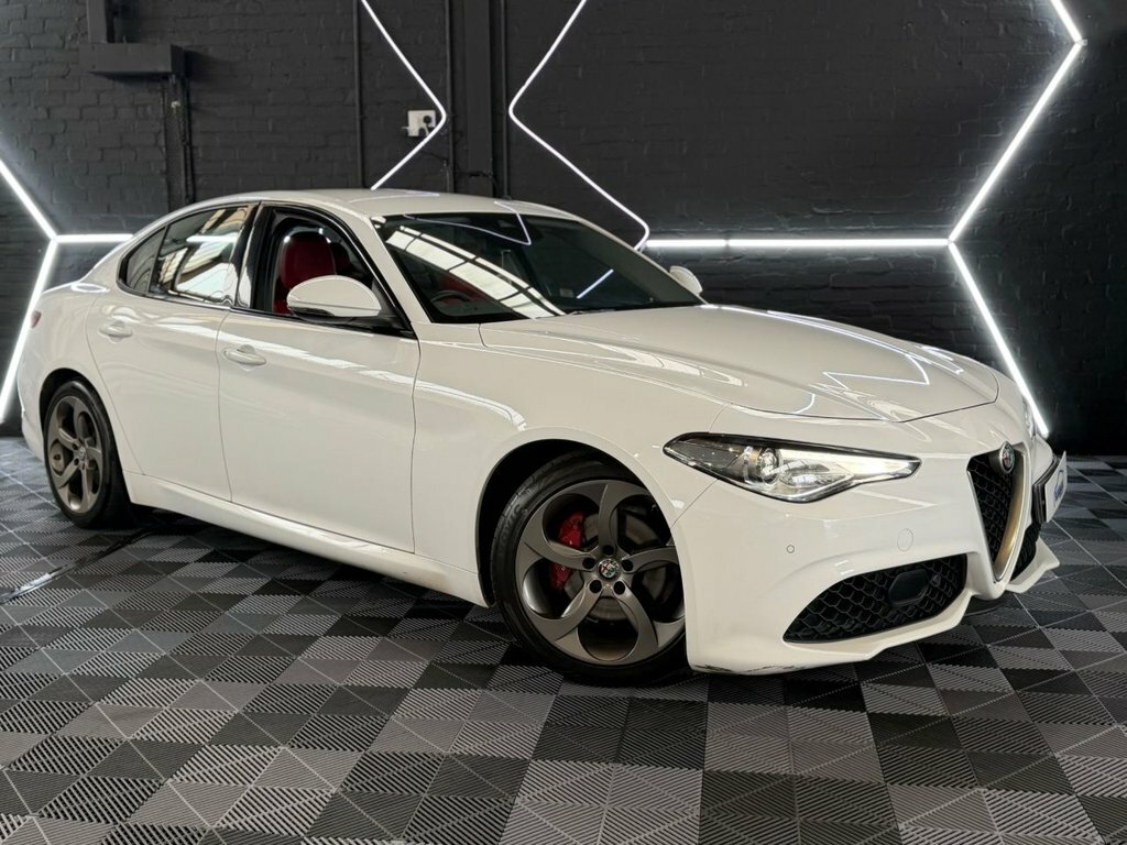 Alfa Romeo Giulia T Veloce Red #35