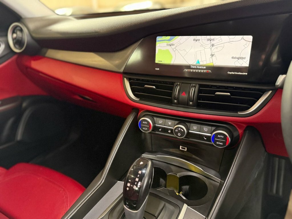 Alfa Romeo Giulia T Veloce Red #21