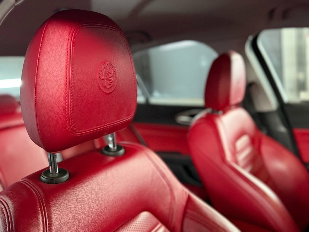 Alfa Romeo Giulia T Veloce Red #39