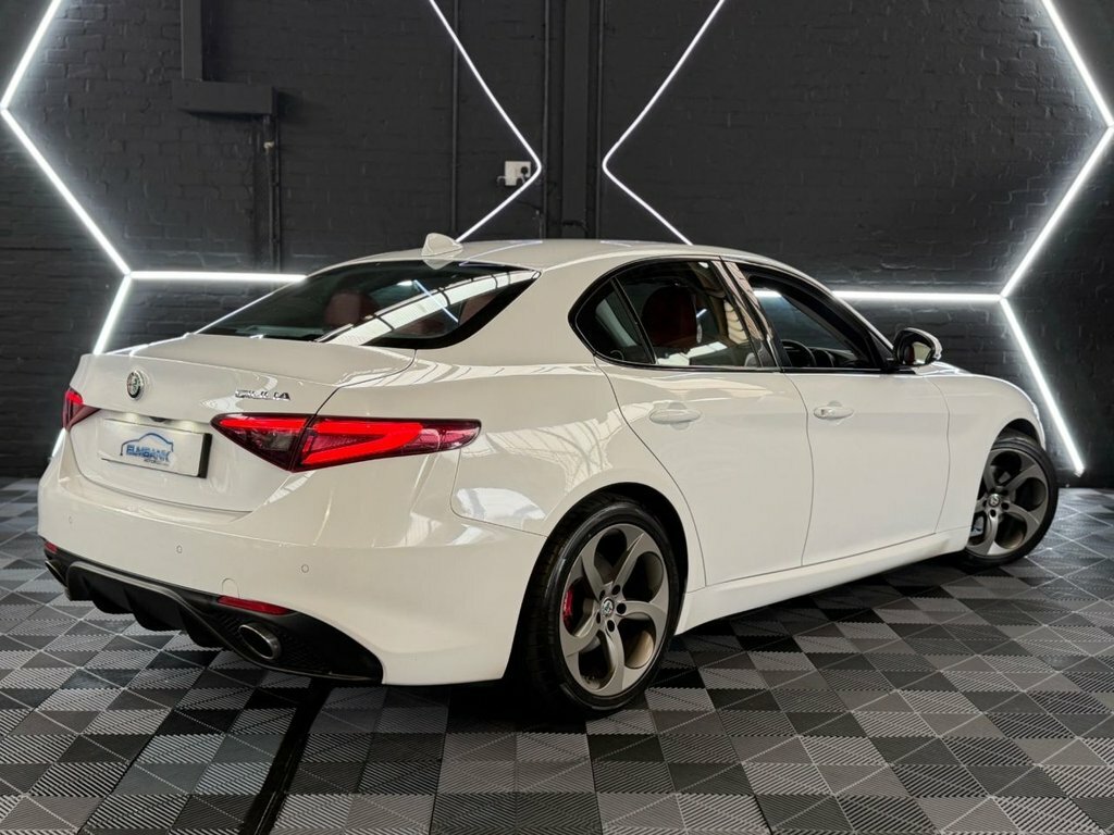Alfa Romeo Giulia T Veloce Red #29