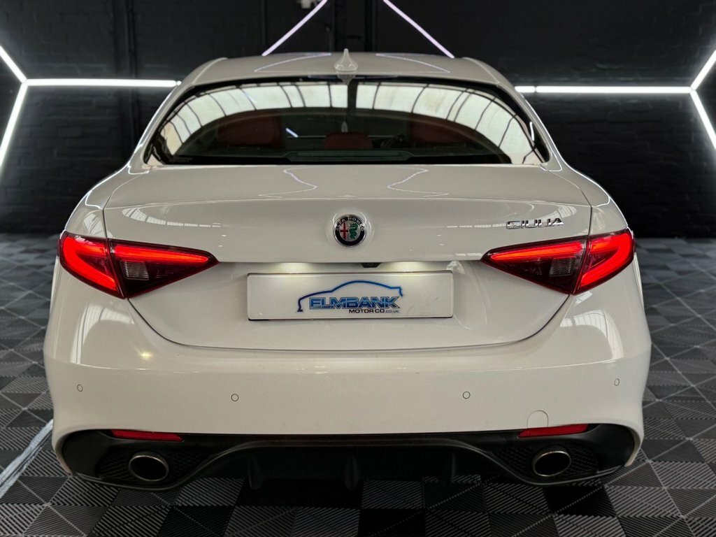 Alfa Romeo Giulia T Veloce Red #23