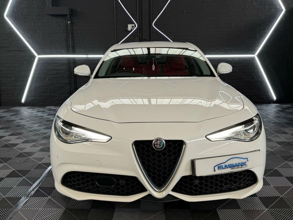 Alfa Romeo Giulia T Veloce Red #37