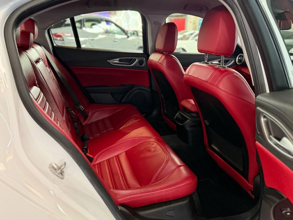 Alfa Romeo Giulia T Veloce Red #15