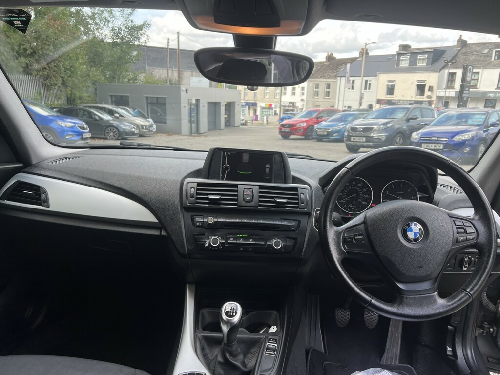 BMW 1 Series 1.6 116D Efficientdynamics 5-Door Grey #4