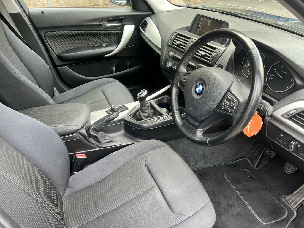 BMW 1 Series 1.6 116D Efficientdynamics 5-Door Grey #2