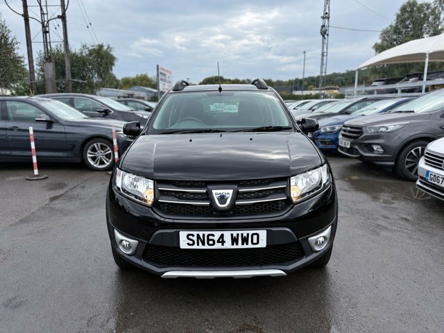 Dacia Sandero Stepway 0.9 Tce Laureate Edition Hatchback Black #2