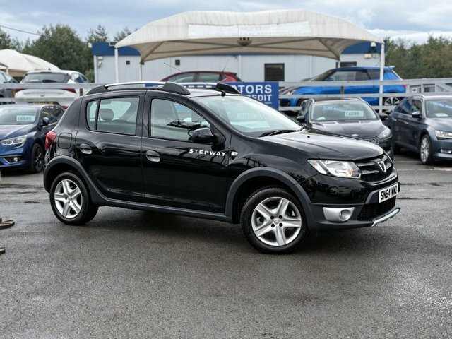 Dacia Sandero Stepway 0.9 Tce Laureate Edition Hatchback Black