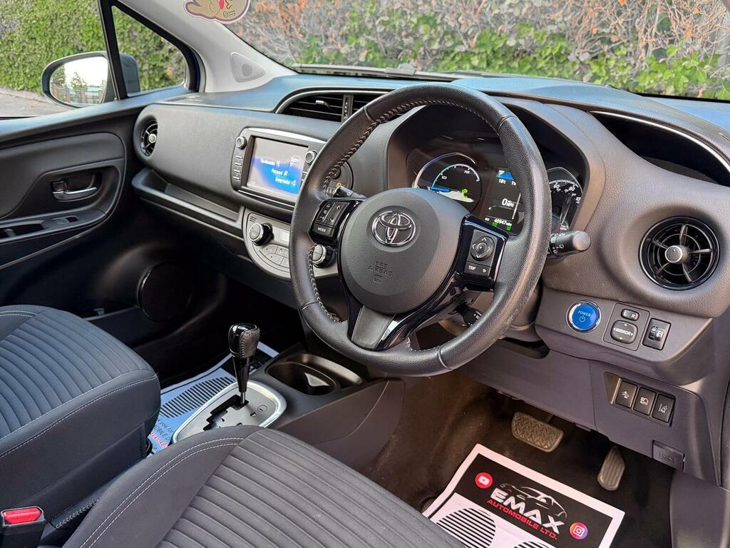 Toyota Yaris 1.5 Vvt-h Design E-cvt Euro 6 Ss Blue #3