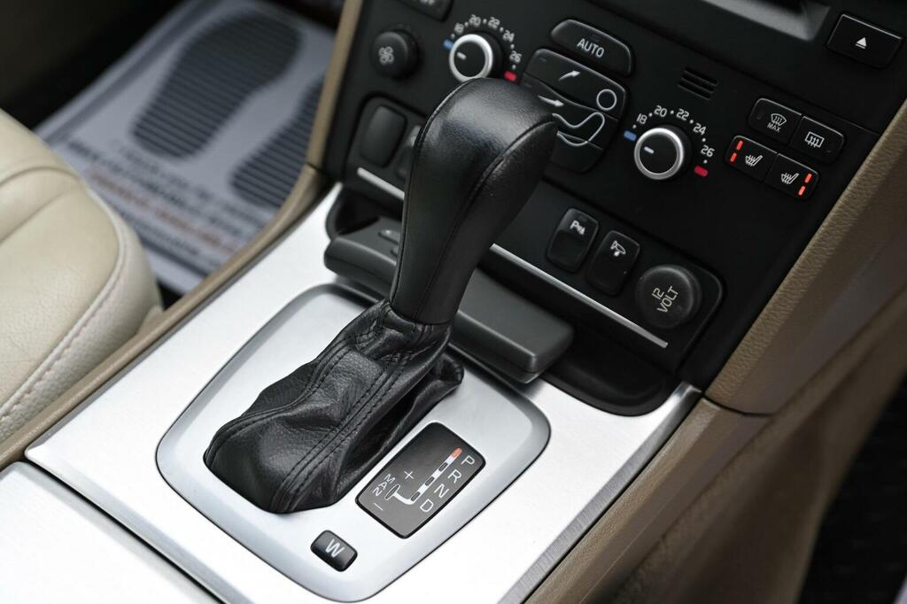 Volvo XC90 Xc90 Executive Awd D5 Black #45