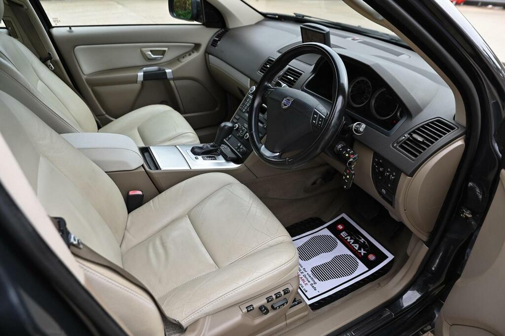 Volvo XC90 2.4 D5 Se Nav Geartronic 4Wd Euro 5 Grey #3
