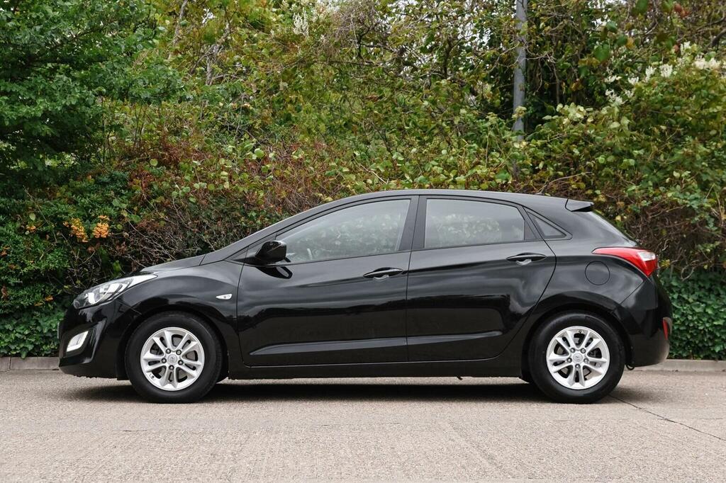 Hyundai I30 1.6 Crdi Active Euro 5 Black #6