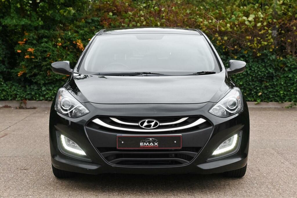 Hyundai I30 1.6 Crdi Active Euro 5 Black #2