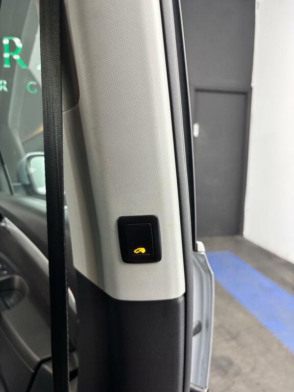 Volkswagen Sharan  Black #60