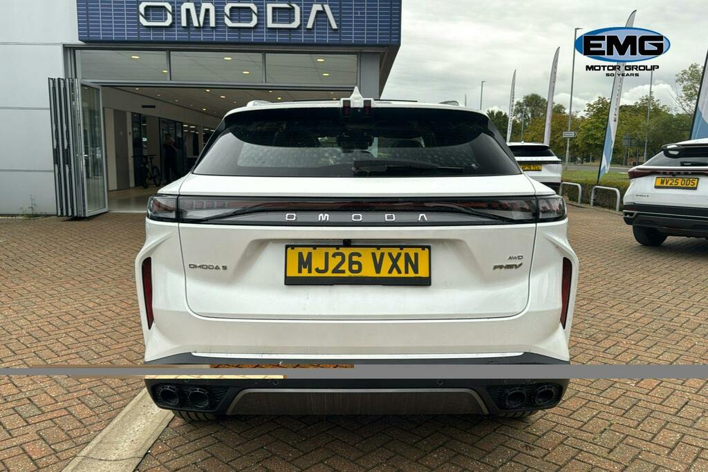 Omoda 9 1.5T Shs 34.46Kwh Noble Suv Plug In Hyb White #5