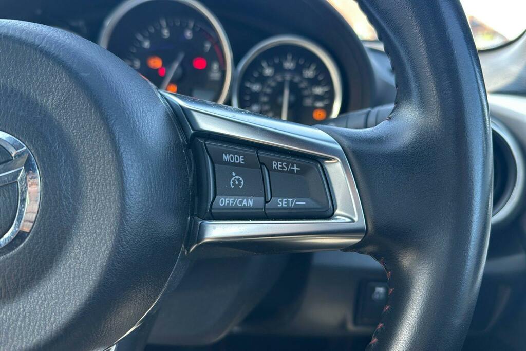 Mazda MX-5 1.5L Se-l Silver #16