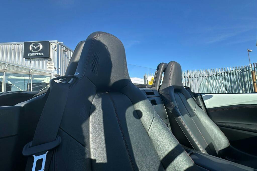 Mazda MX-5 1.5L Se-l Silver #11