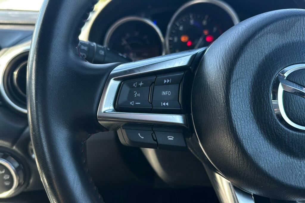 Mazda MX-5 1.5L Se-l Silver #15
