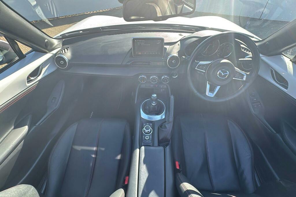 Mazda MX-5 1.5L Se-l Silver #8