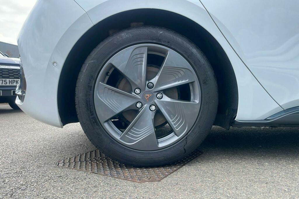 Cupra Born 150Kw V1 58Kwh Silver #7