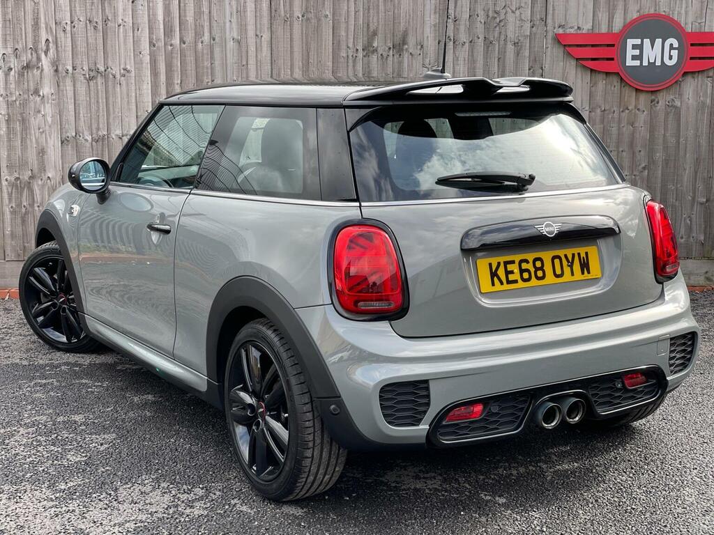 Mini Hatch 2.0 Cooper S Steptronic Euro 6 Ss KE68OYW Grey #2