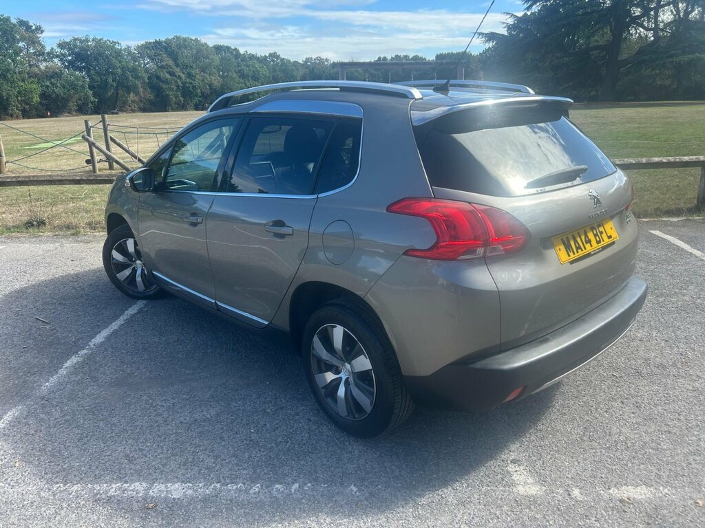 Peugeot 2008 1.6 E-hdi Allure Euro 5 Ss Grey #4