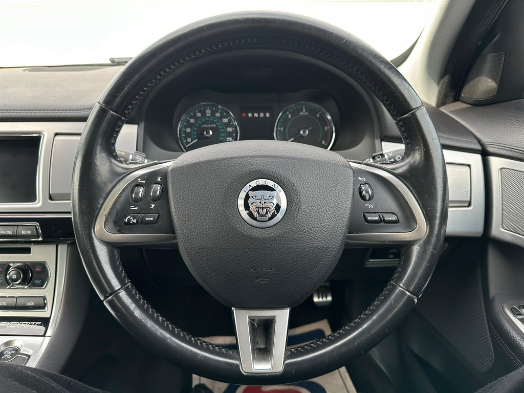 Jaguar XF Luxury Grey #38