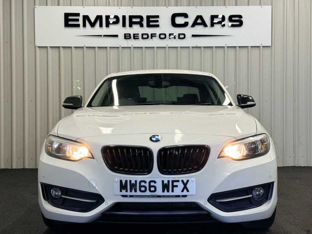 BMW 2 Series 2.0 220I Sport Euro 6 Ss MW66WFX White #2