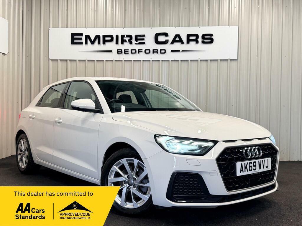 Audi A1 Sport White